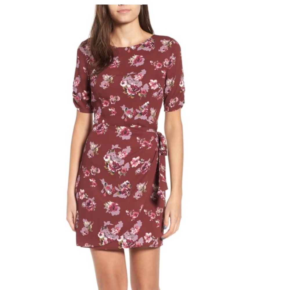 Astr the Label wrap front dress Small